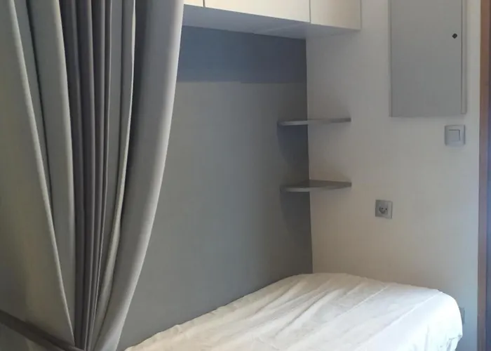 Calme, 6 Pers, La Barbade Апартаменты Ле дез Альп